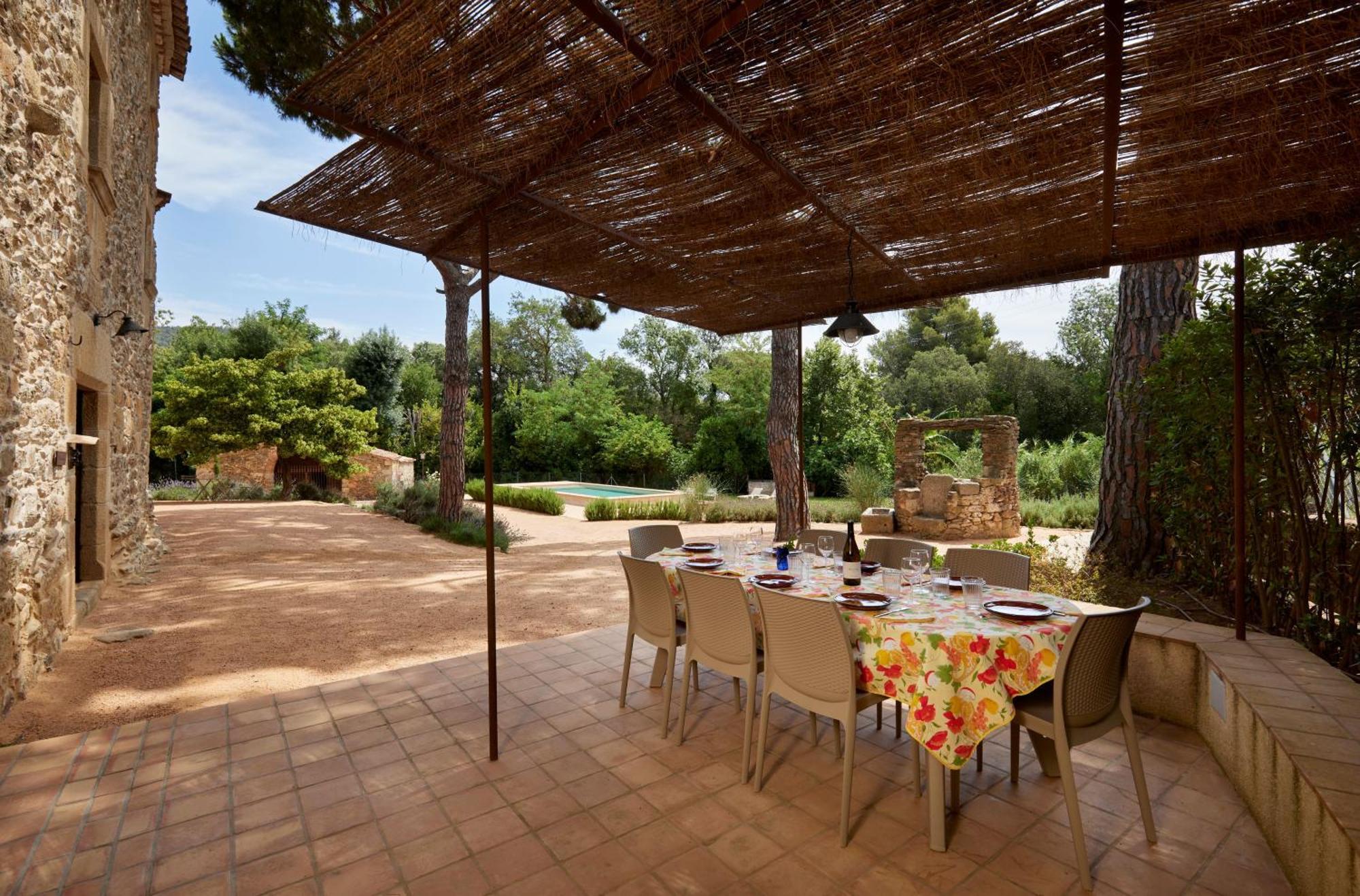 Masia Torre Lloreta S.XIII Calonge  Luaran gambar